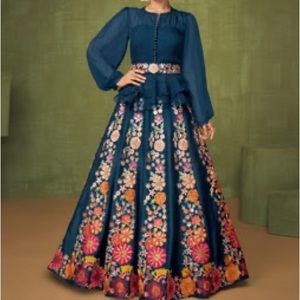 New floral beautiful long two piece set with belt